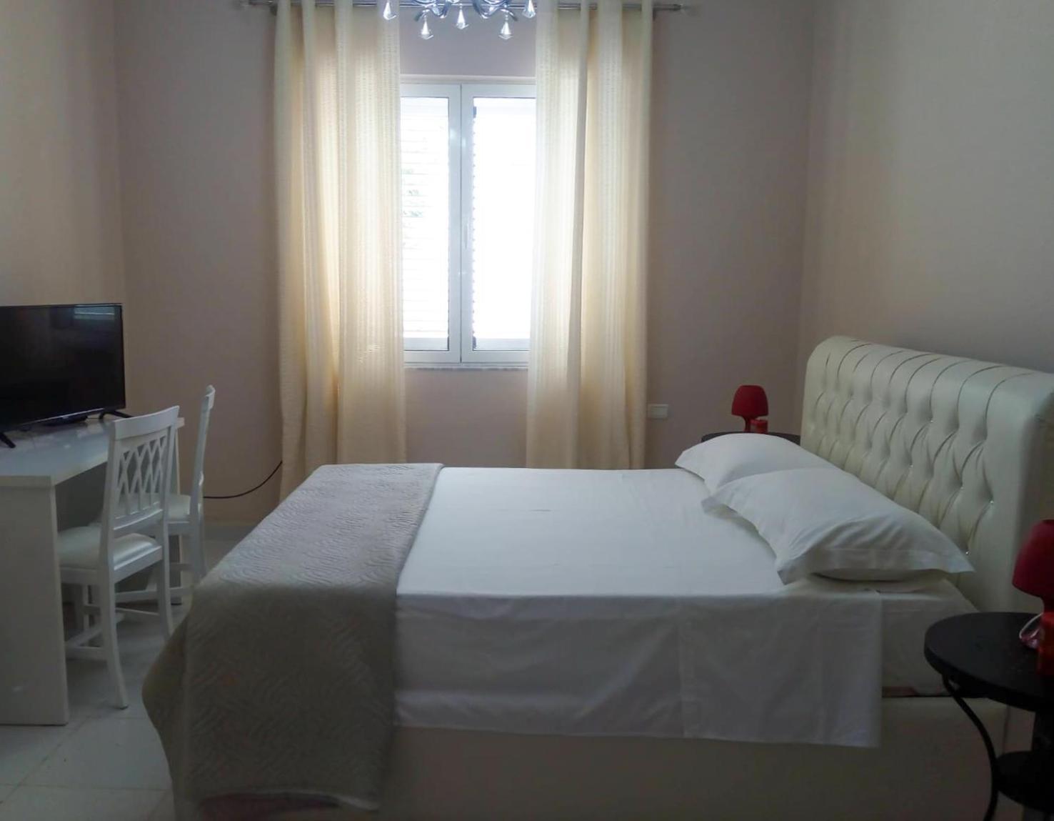 Andrea House * Berat
